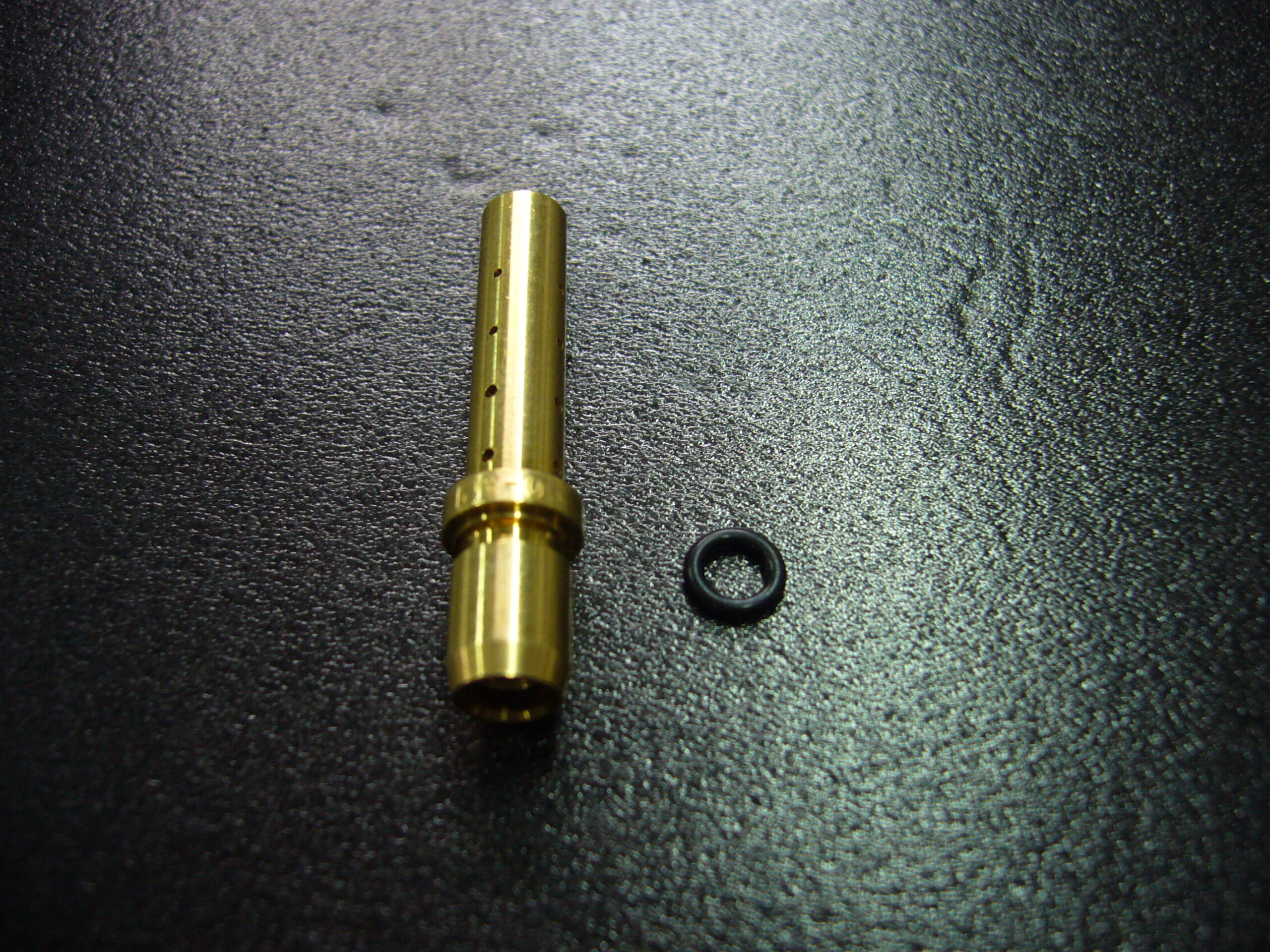 純正新品 SUZUKI GT380 ニードル・ニードルクリップ   キャブレター 純正新品 SUZUKI GT380 ニードル・ニードルクリップ キャブレター