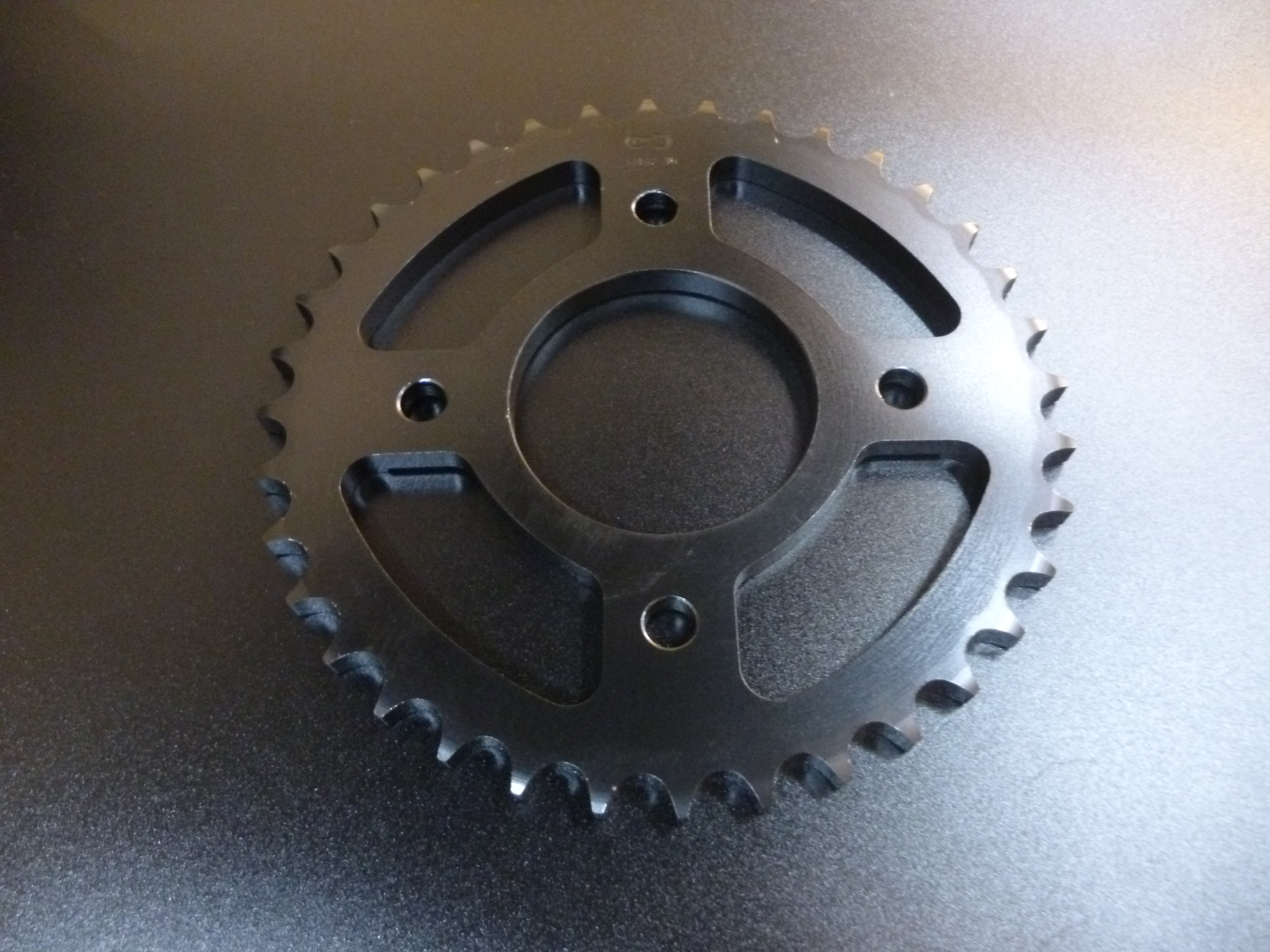 cb400n ホーク3 純正リアスプロケット 530-36丁 【公式通販】